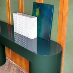 Consolle verde Lazy-O di Dainelli Studio