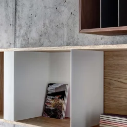 Contenitore pensile T Box Long Walnut di Act_Romegialli