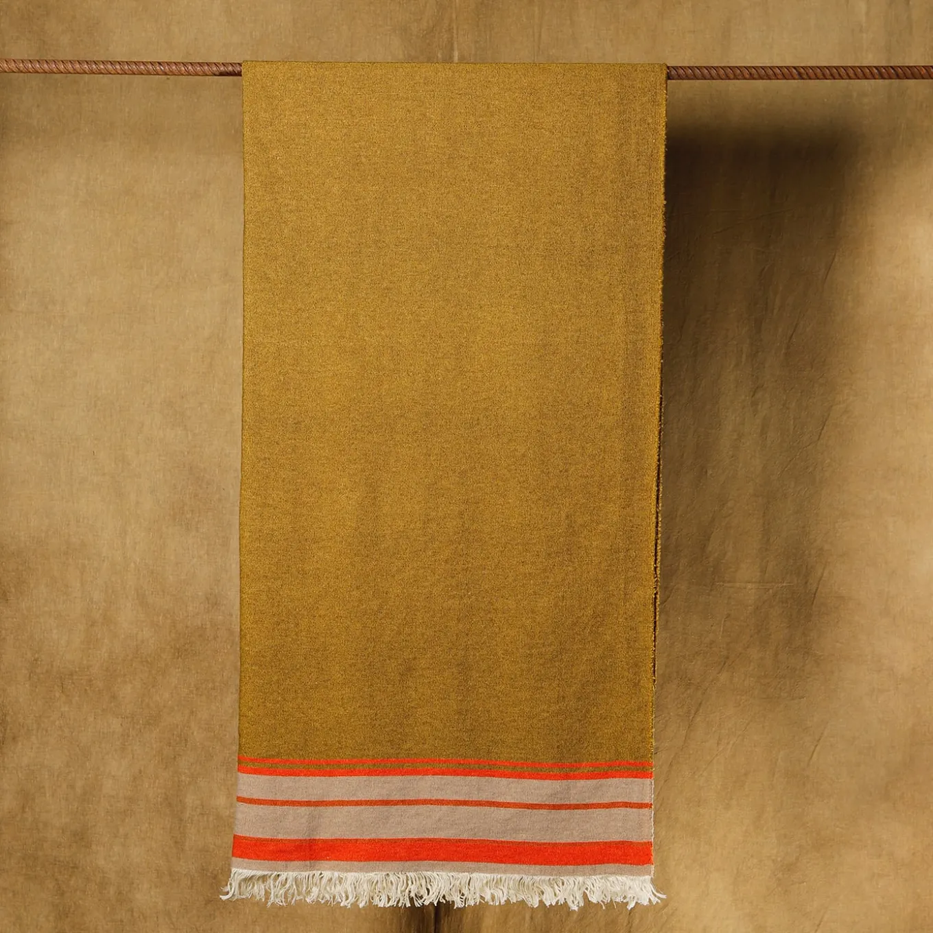 Coperta Capitano in lana e lino con frange policrome