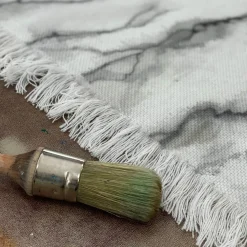 Coperta dipinta a mano grigia con frange Marmo