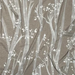 Coperta dipinta a mano marrone con frange Bosco