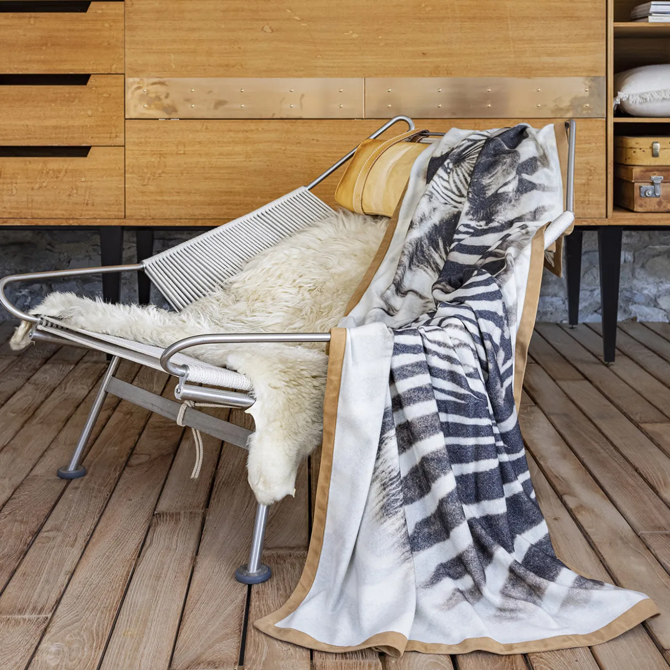 Coperta piccola con motivo a orlo scamosciato Zebra