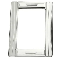 Cornice a tre fasce con raggi laterali