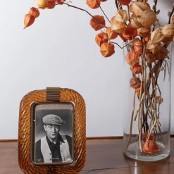 Cornice con Struttura in Ottone Opaco e Vetro a Torciglione Ambra