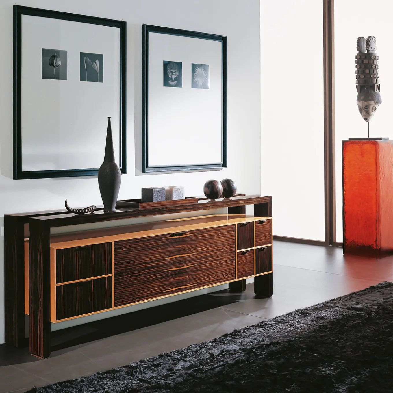 Credenza in ciliegio ed ebano