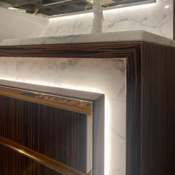 Credenza in marmo Arabescato Frame LF con specchio