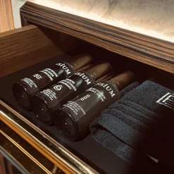 Credenza in marmo Arabescato Frame LF con specchio