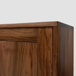 Credenza Minimalista in Noce