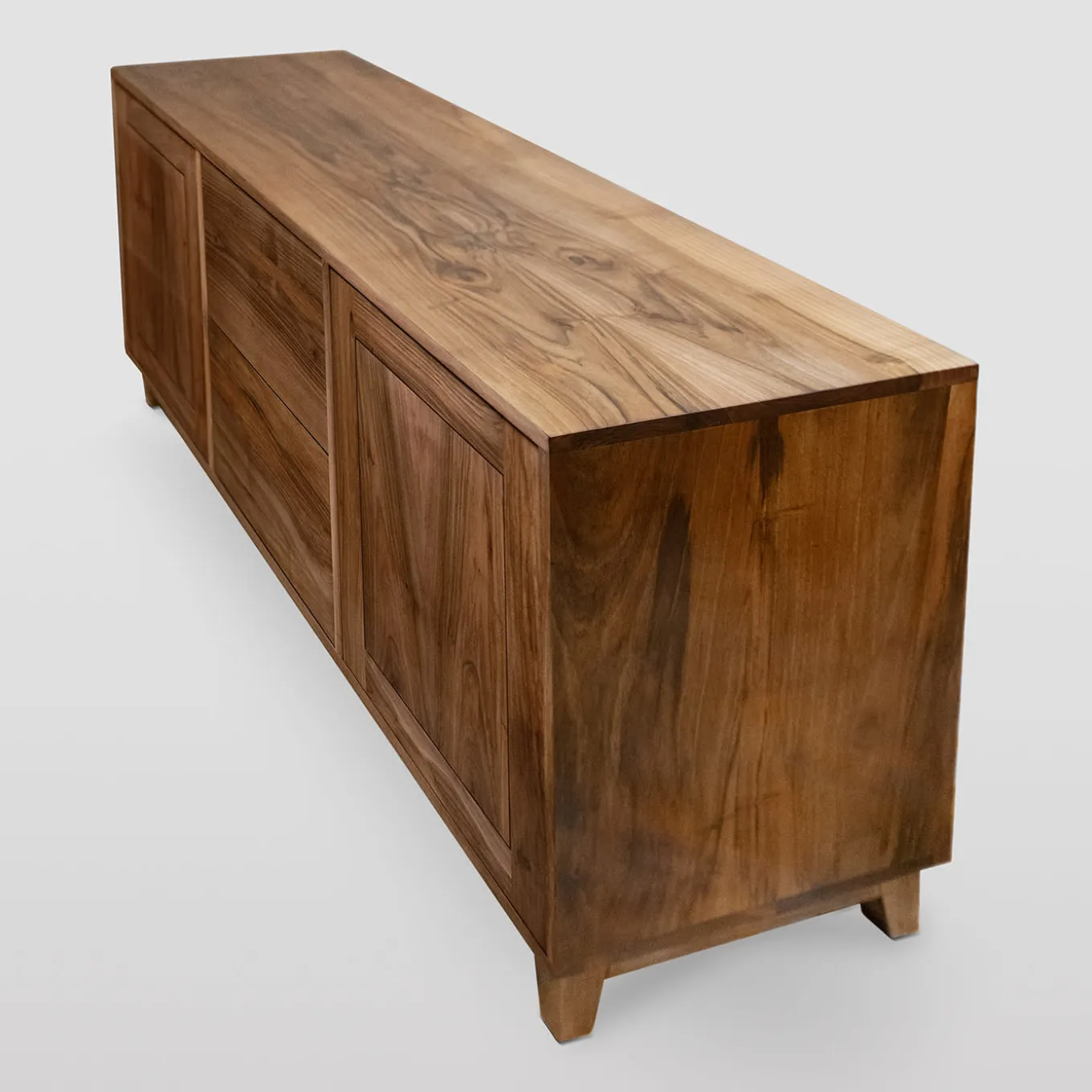 Credenza Minimalista in Noce