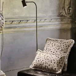 Cuscino piccolo con frange bianche e nere