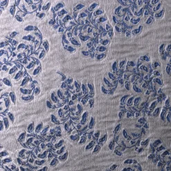 Cuscino rettangolare in jacquard blu e argentato con motivo floreale Murcia