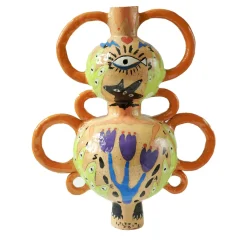 Danza con il vaso invisibile