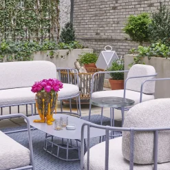 Divano Dolmen Neve di Margherita Rui