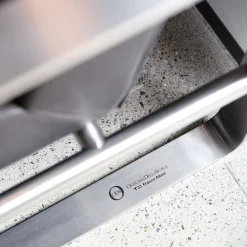 Divano T33 nero di Franco ALbini