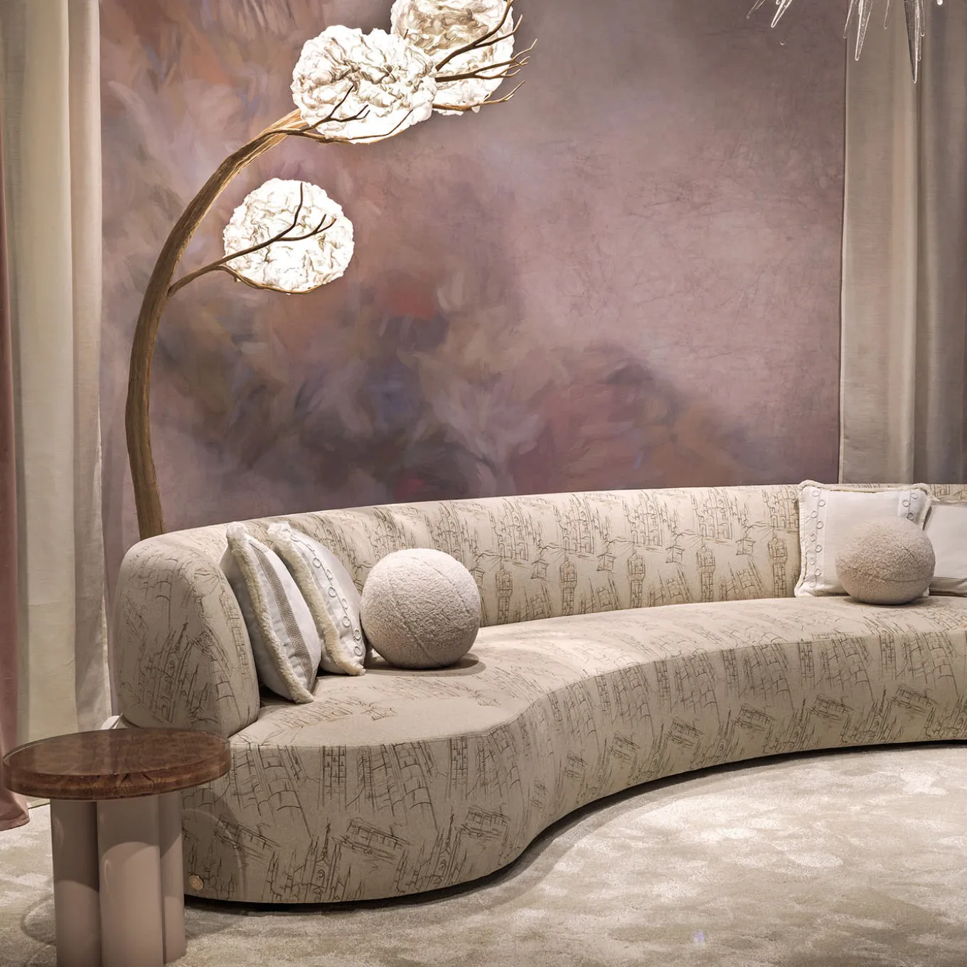 Duse Cityscape - Divano in tessuto beige ricamato