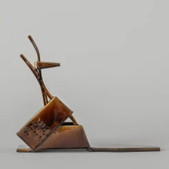 El Lobo Whiskey Oggetto Decorativo di Patricia Urquiola