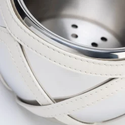 Escher Luna Secchiello per ghiaccio isolato bianco con pinze per il ghiaccio