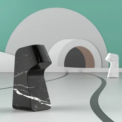 Fermalibri Carrara Pingu di Matteo Ragni