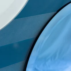 Figure M1 Specchio blu