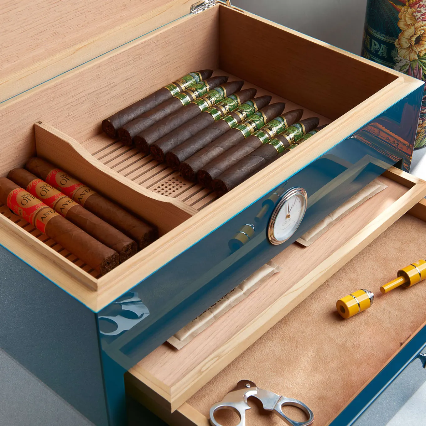 Humidor blu polvere di ispirazione havana (edizione speciale del club)