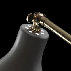 Lady V. Lampada da terra verticale