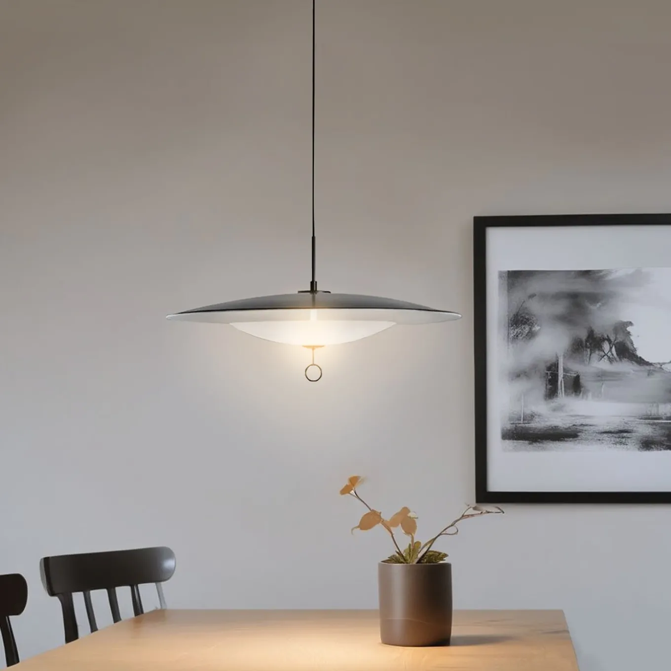 Lampada a Sospensione Astra in Metallo Nero e Avorio