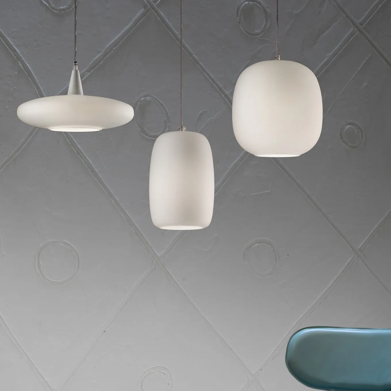 Lampada a sospensione bianca piccola Forme #1