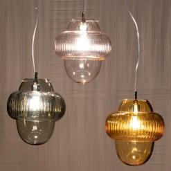 Lampada a sospensione in vetro rosa di forma circolare