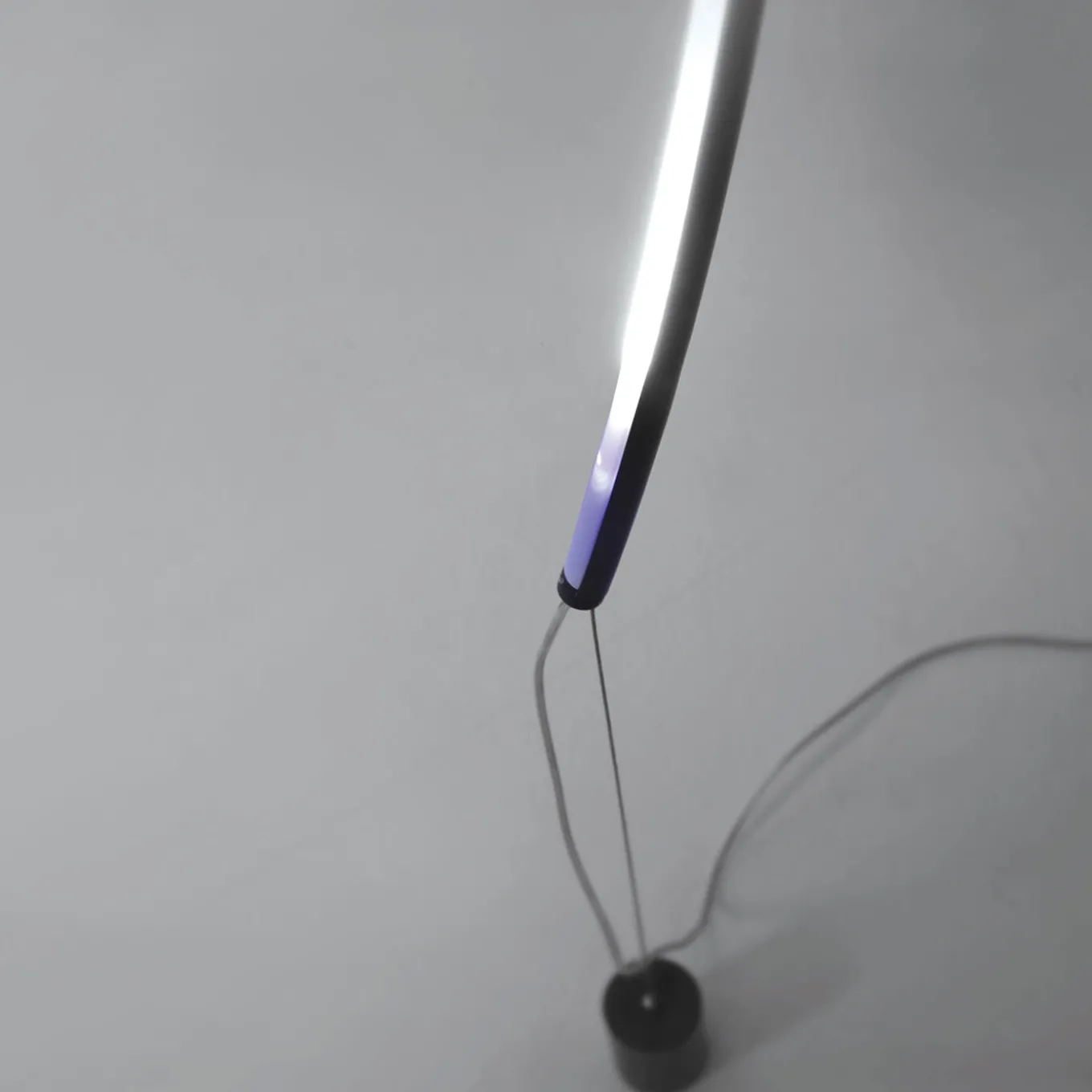 Lampada a sospensione Lancia di Achille