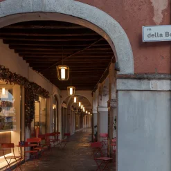 Lampada a sospensione Noal design di Alberto Pasetti Bombardella