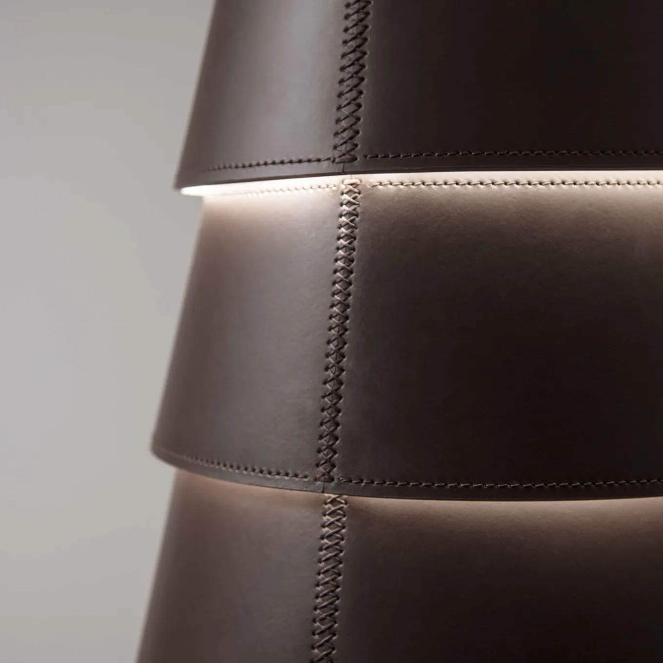 Lampada a sospensione Tulip Brown Fly