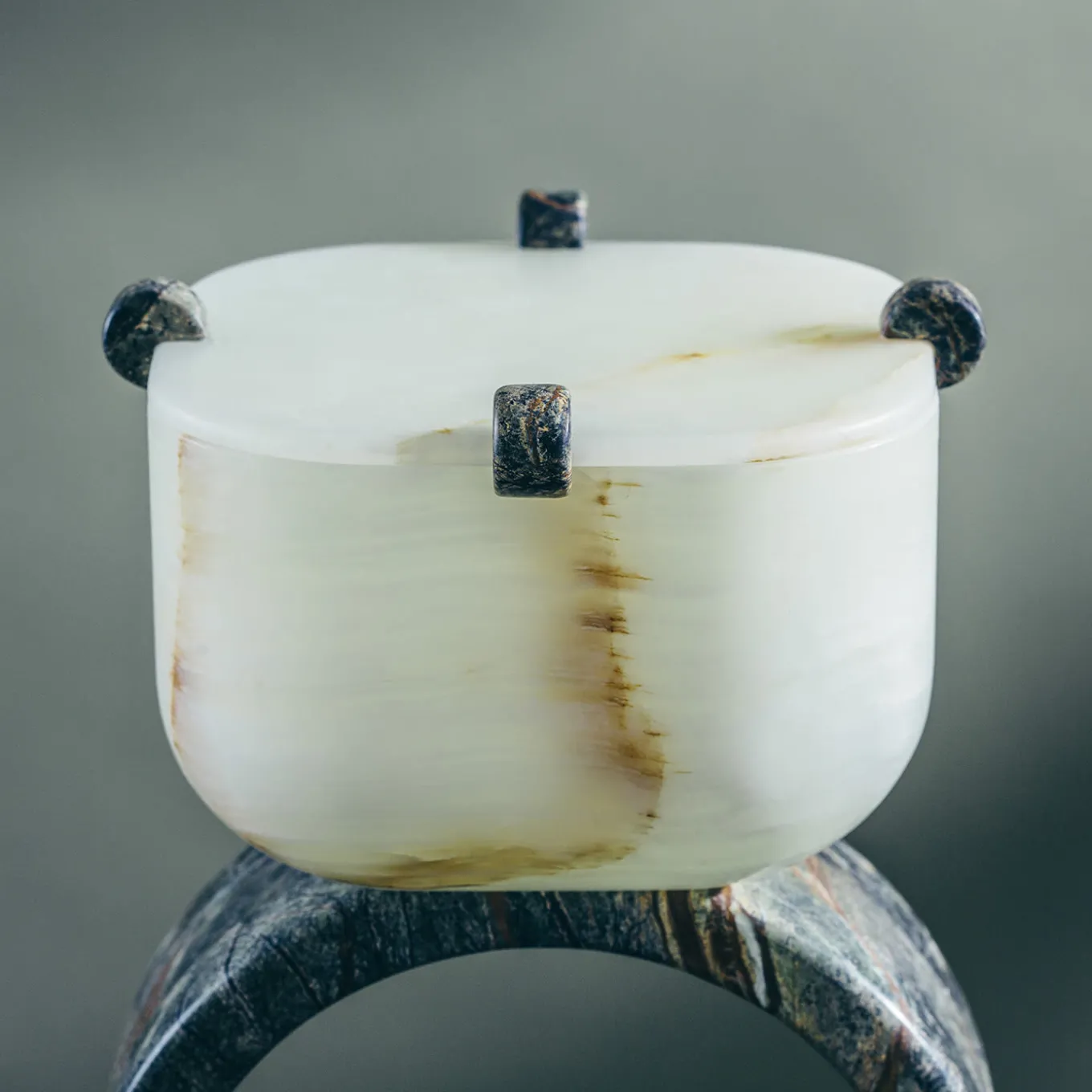 Lampada Alice Blackwood di Cristina Celestino