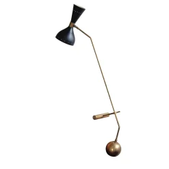 Lampada da tavolo Equilibrista in ottone