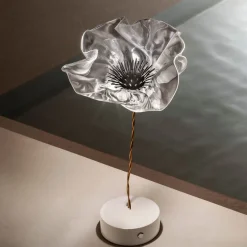 Lampada da tavolo La Fleur Prisma di Marc Sadler