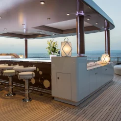 Lampada da tavolo per esterni Muse White di Tristan Auer