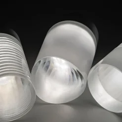 Lampada da tavolo ricaricabile Haute Doll di Federico Peri