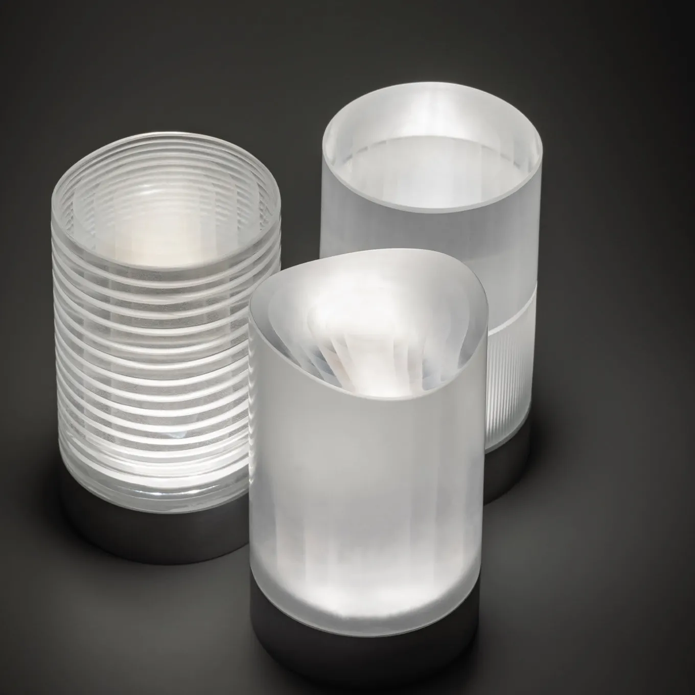 Lampada da tavolo ricaricabile Haute Silk di Federico Peri