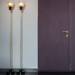 Lampada da terra Coppa Aperta di Ignazio Gardella e Corrado Corradi Dell'Acqua