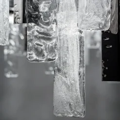 Lampadario Artic con struttura metallica e vetro Pulegoso e Martellato