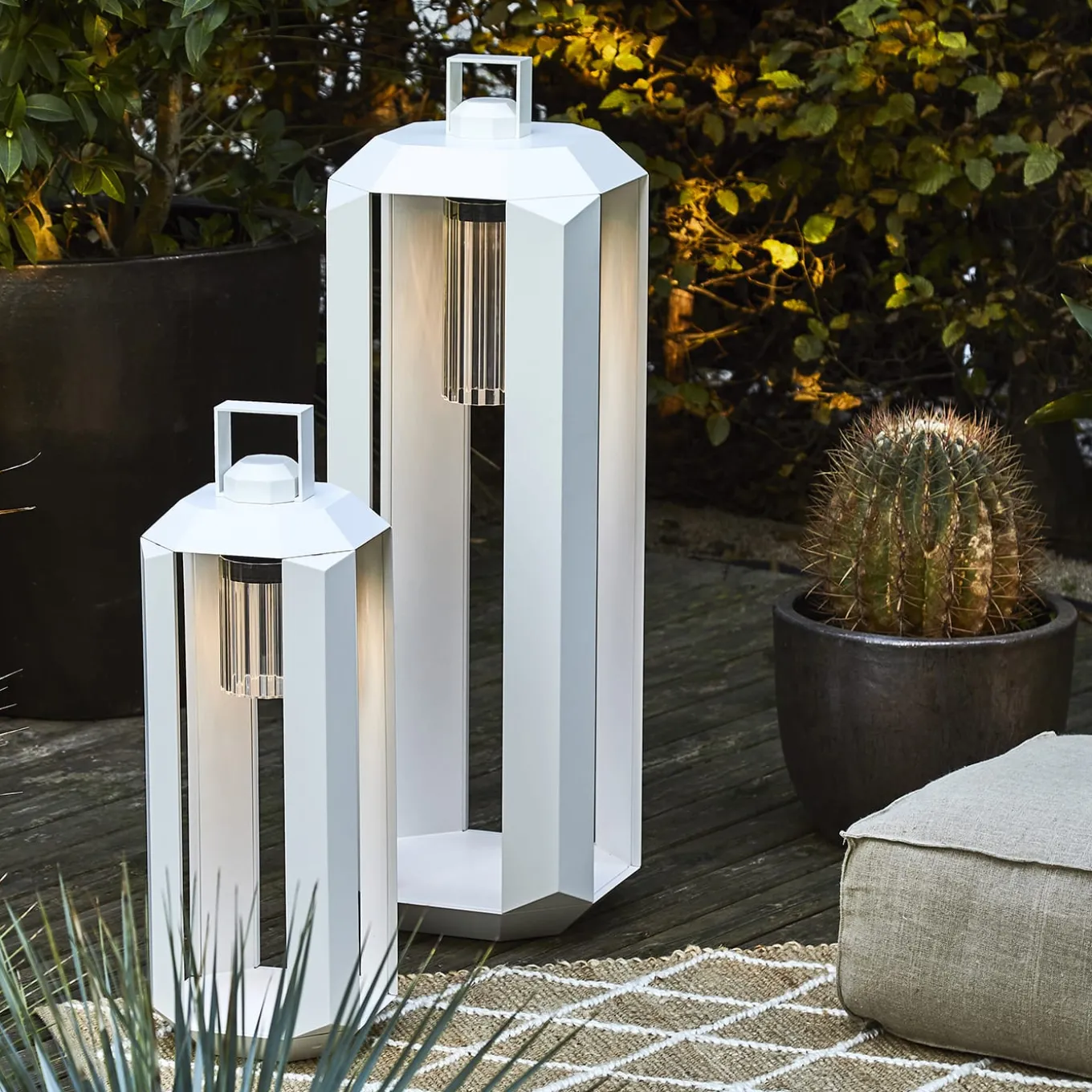 Lanterna da esterno bianca grande Cube