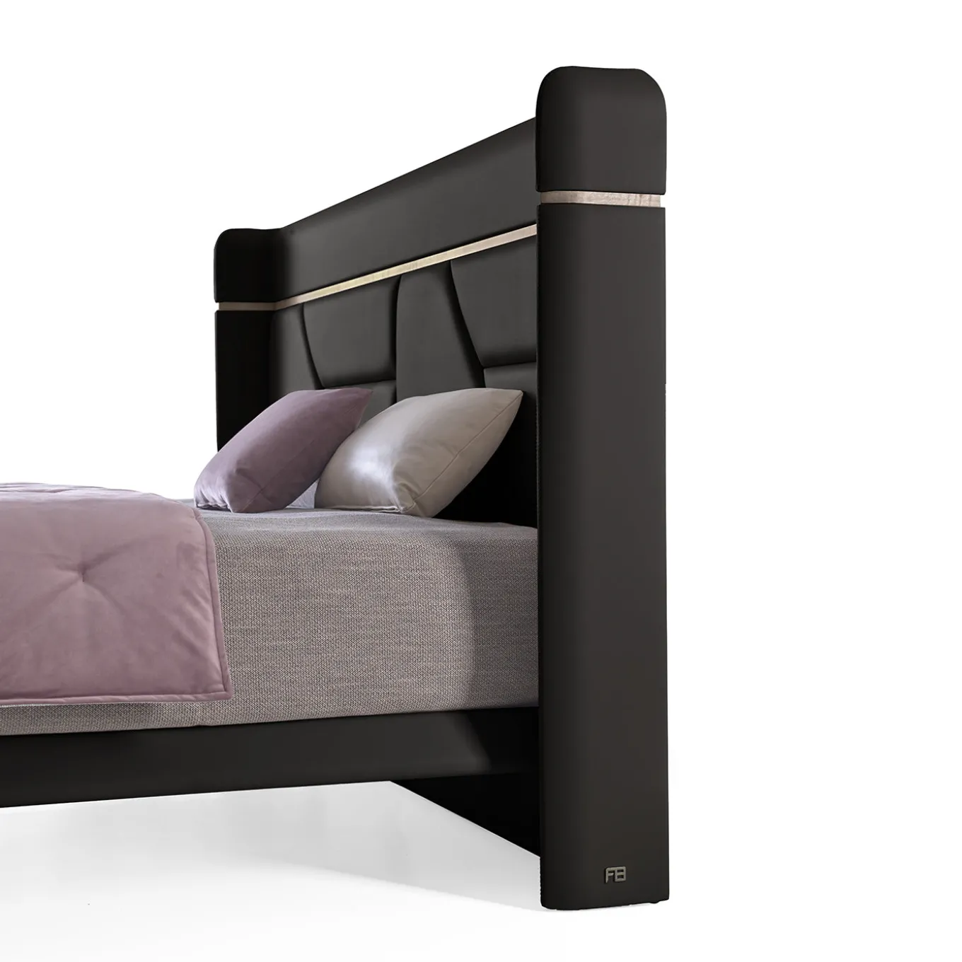 Letto in pelle nera Brera e legno di acero