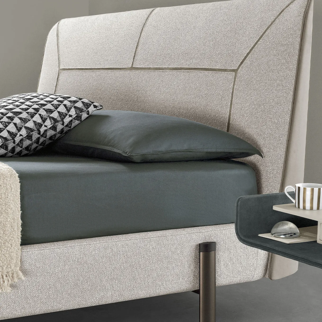 Letto King-Size Nara Grigio