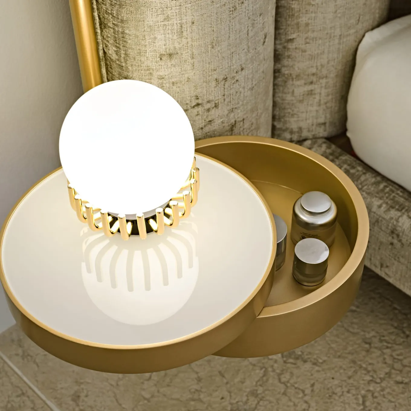 Letto matrimoniale in tessuto verde salvia canalizzato Ibisco