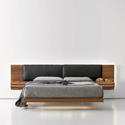 Letto matrimoniale York Soft in pelle nera e noce canaletto