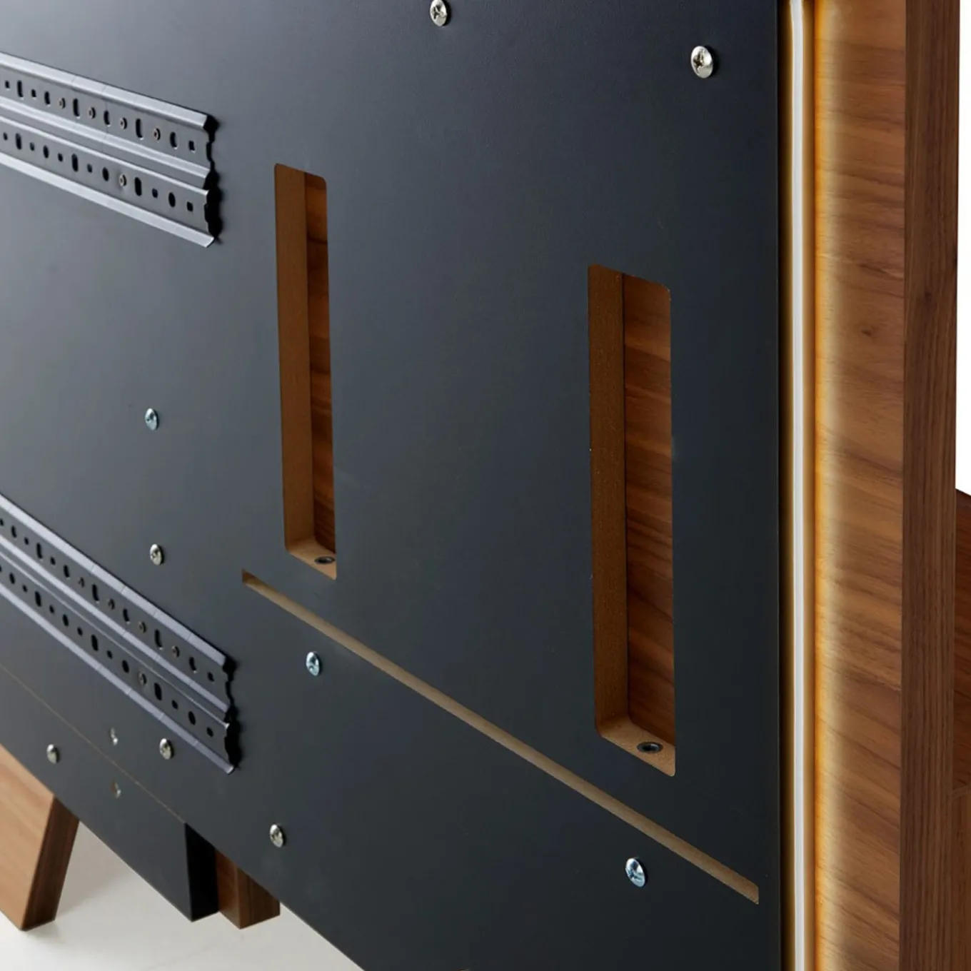 Letto matrimoniale York Soft in pelle stone e noce canaletto