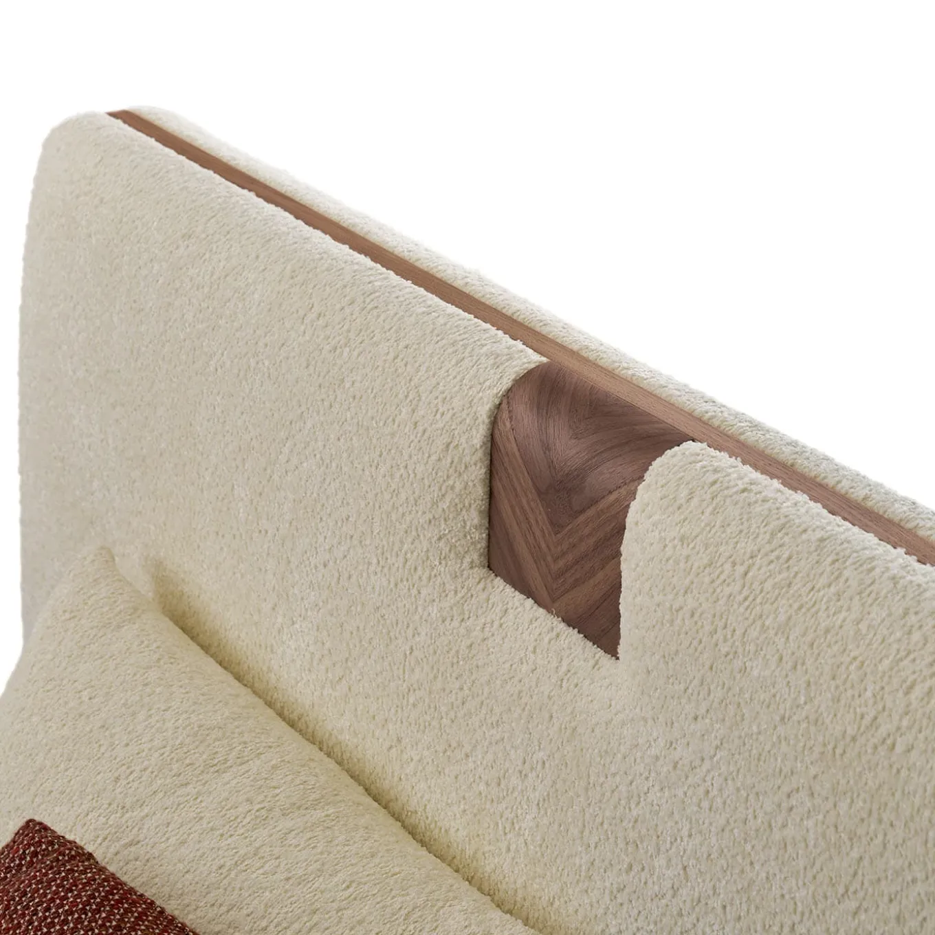 Letto Onigiri in Bouclé Latte con Dettagli in Noce