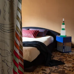 Letto Romeo Blue di Maria Vittoria Paggini