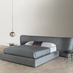 Letto Royale in tessuto blu di Castello Lagravinese