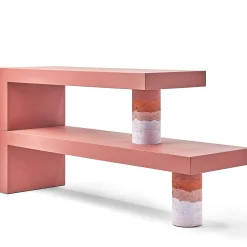 Libreria Alberoni rossa di Patricia Urquiola