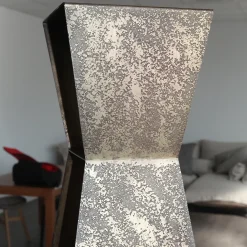 Libreria alta Tula in bronzo